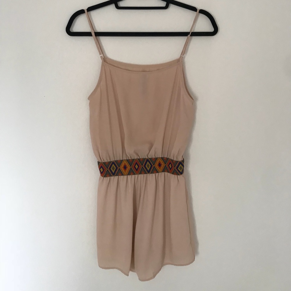 2020AVE Pink Chiffon Tribal Waistband Romper